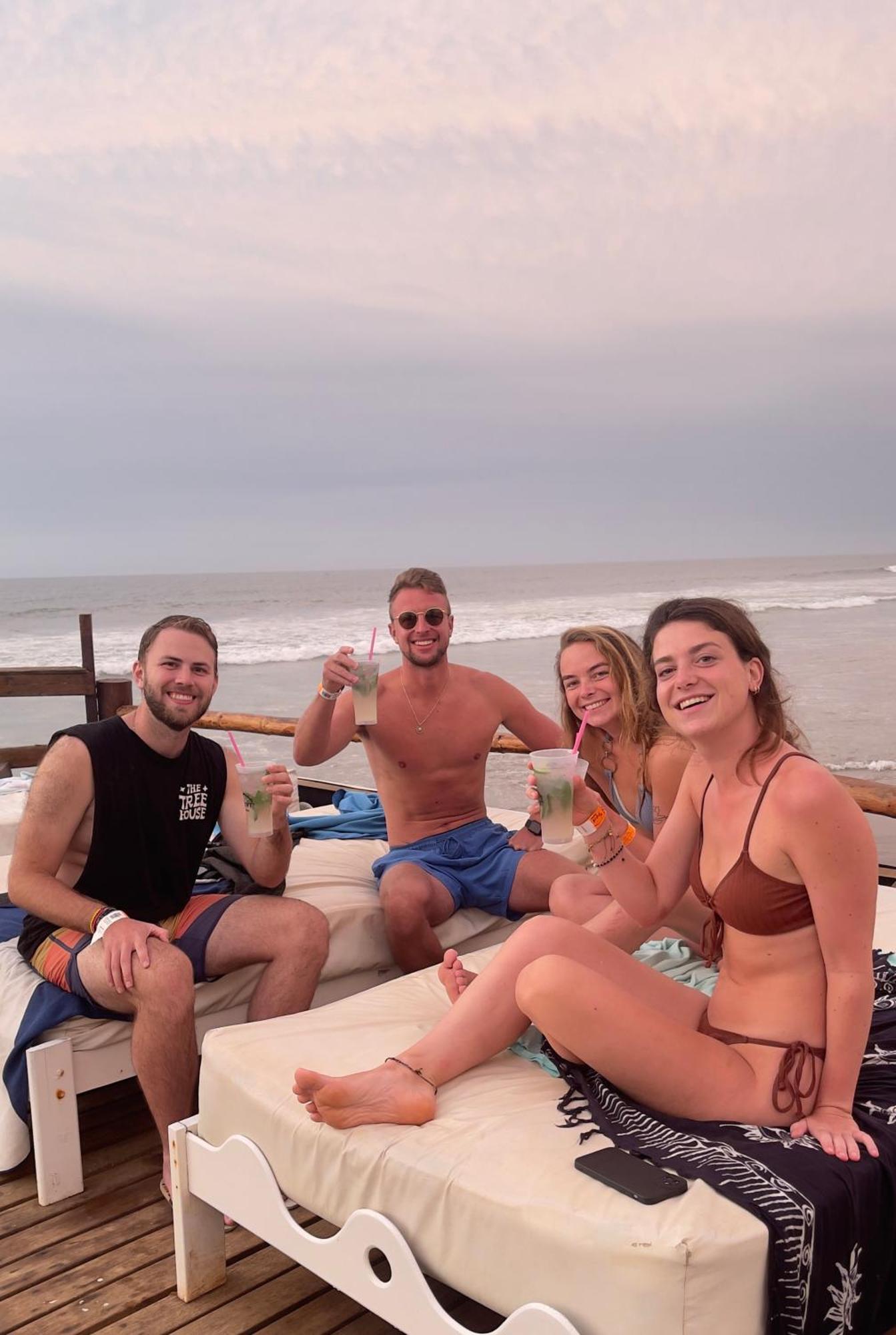 The Point Mancora Beach Экстерьер фото